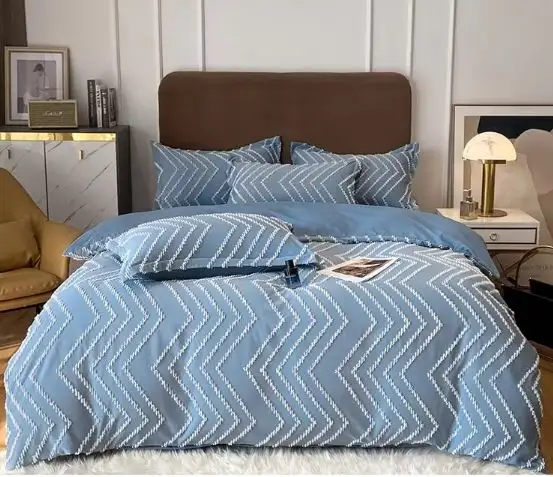 High Quality 100% Cotton  Wholesale Price Bedding Ste With Dovet & Flat Sheet 300 TC