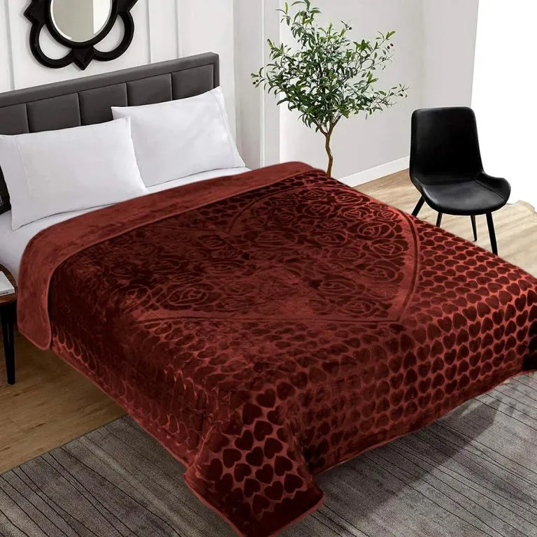 Wholesale Price Blanket Mink Blanket Export Quality Super Comfy Plush Feeling High Demand